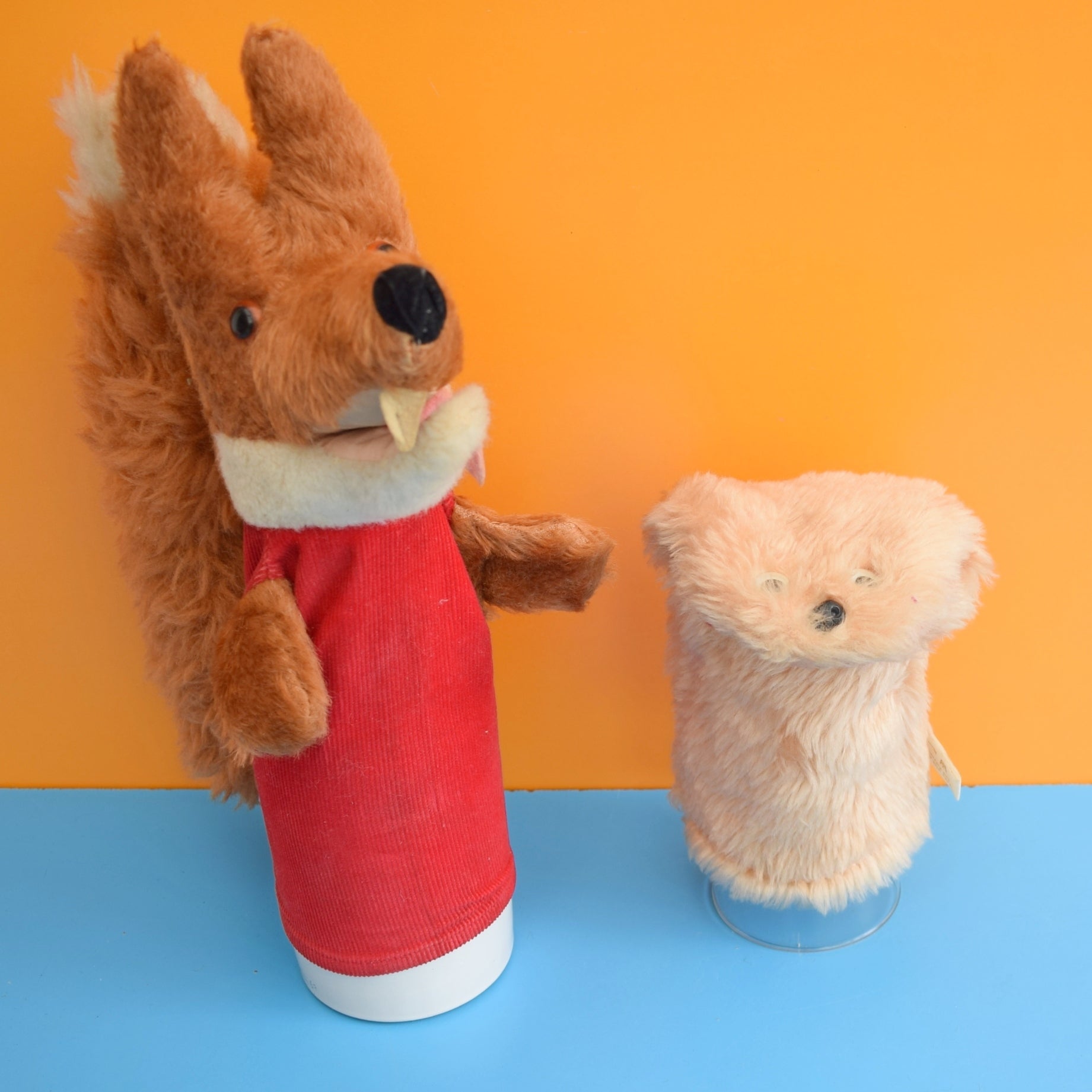Vintage 1970s Book/ Hand Puppets - Basil Brush/ Gordon by Pineapple Retro