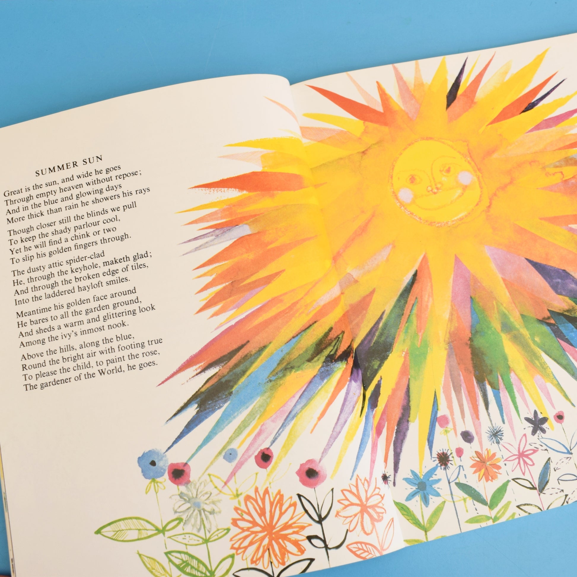 Vintage 1960s/80s Books - Drummer Hoff / A Child's Garden Of Verses by Pineapple Retro