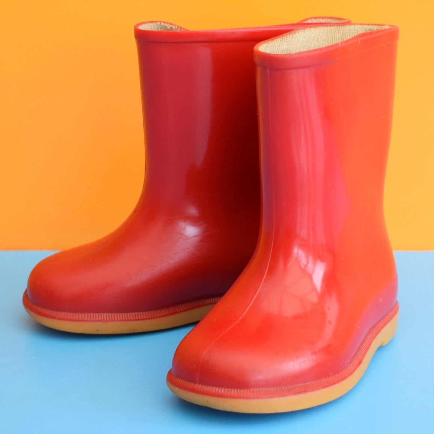 Vintage 1980s Paddington Bear Boots - Dunlop Red sz 20