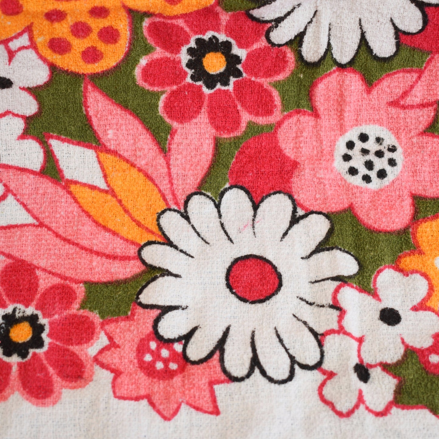 Vintage 1960s Tea Towel - Flower Power - Pink