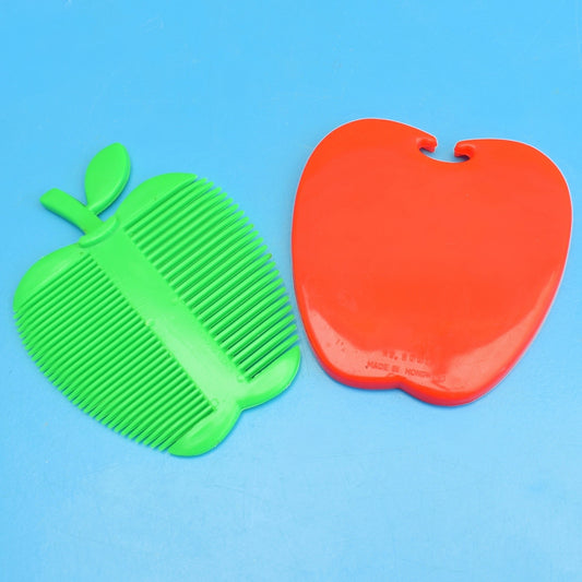 Vintage 1970s Apple Shaped Pocket Mirror/ Comb - pPlastic by Vintage