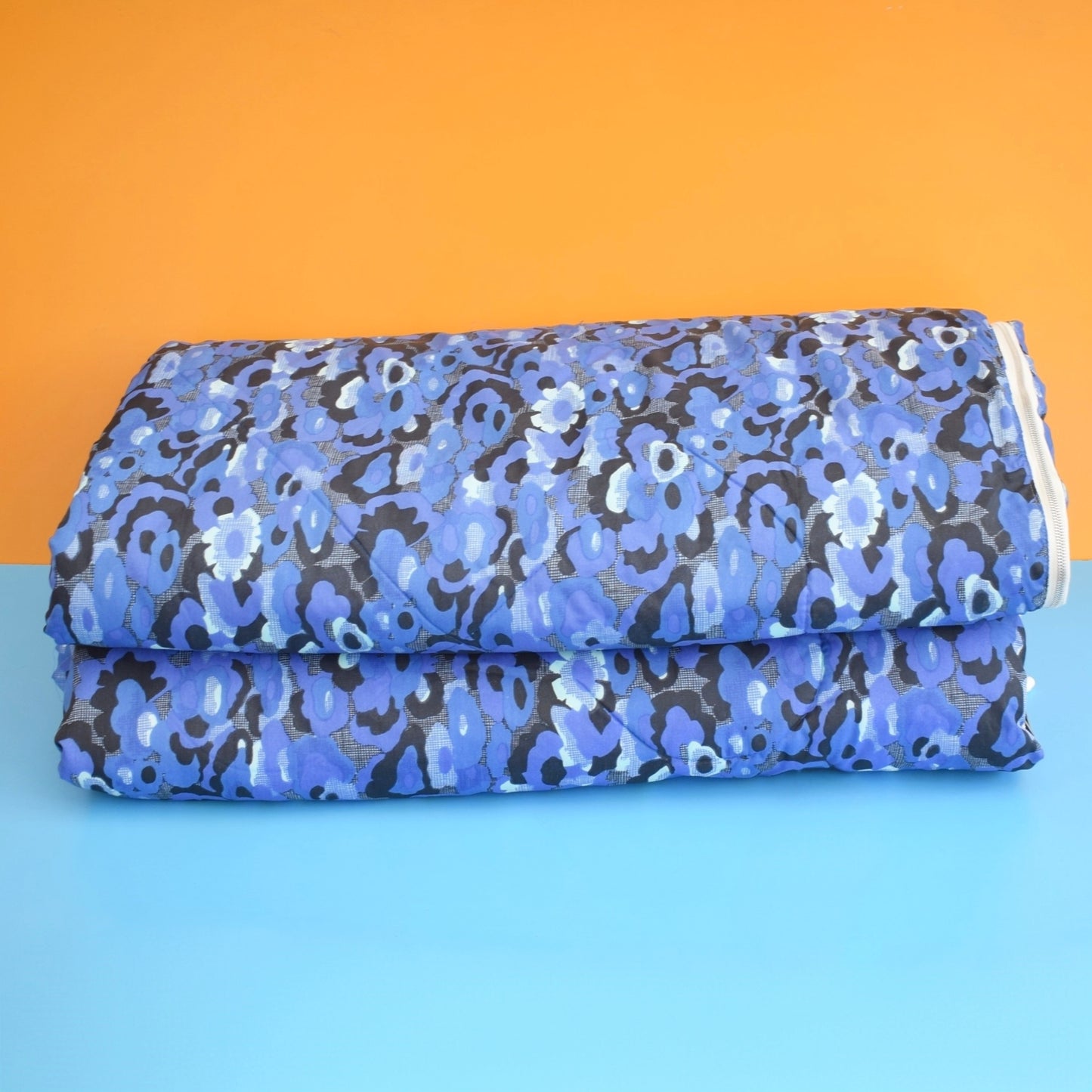 Vintage 1960s Sleeping Bags - Blue Splodge Flowers