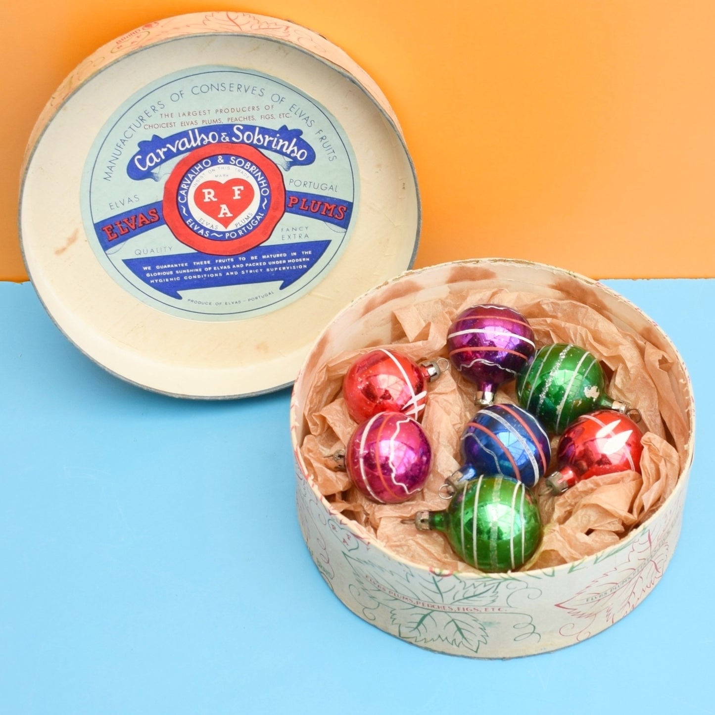 Vintage 1950s Glass Christmas Baubles - Small - Lovely Box