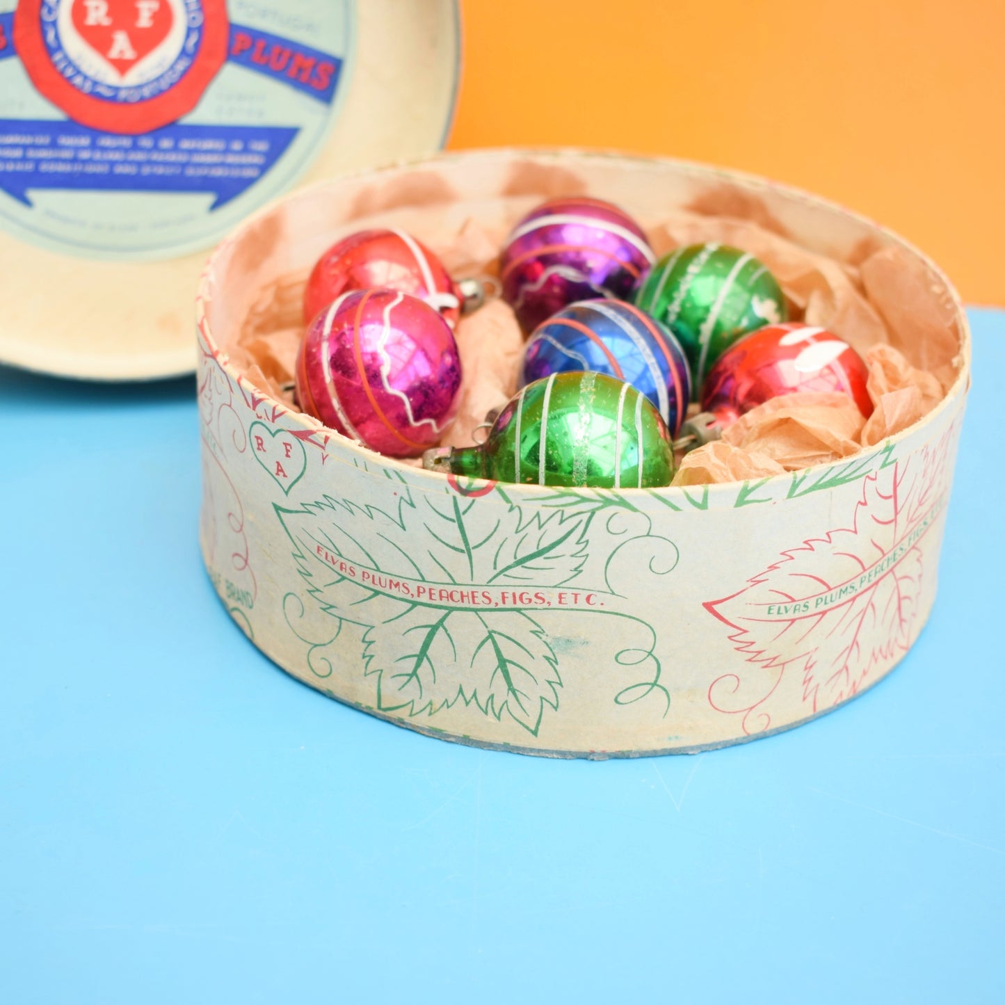 Vintage 1950s Glass Christmas Baubles - Small - Lovely Box