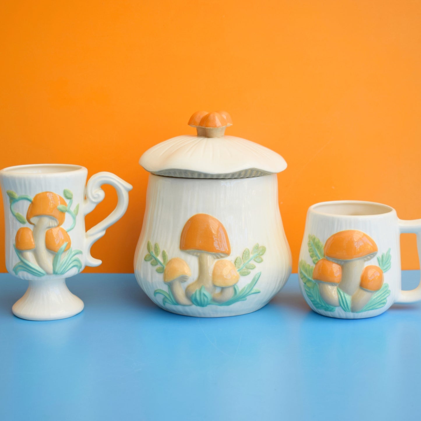 Vintage 1980s Toadstool Canister / Mugs - Golden - Arnels - American by Vintage