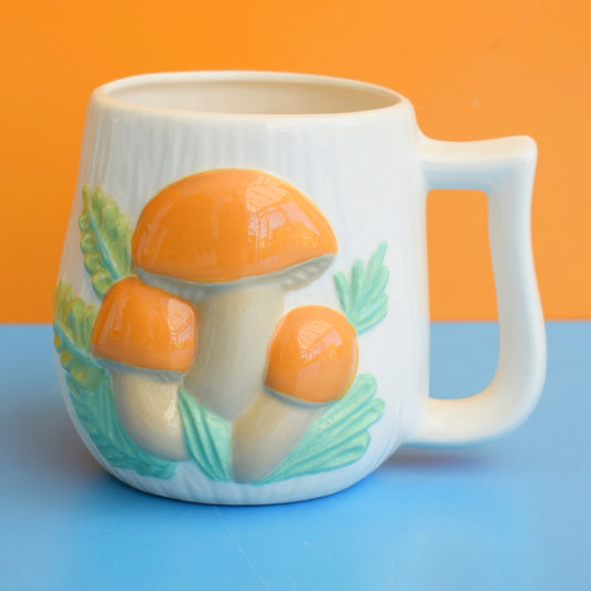 Vintage 1980s Toadstool Canister / Mugs - Golden - Arnels - American by Vintage
