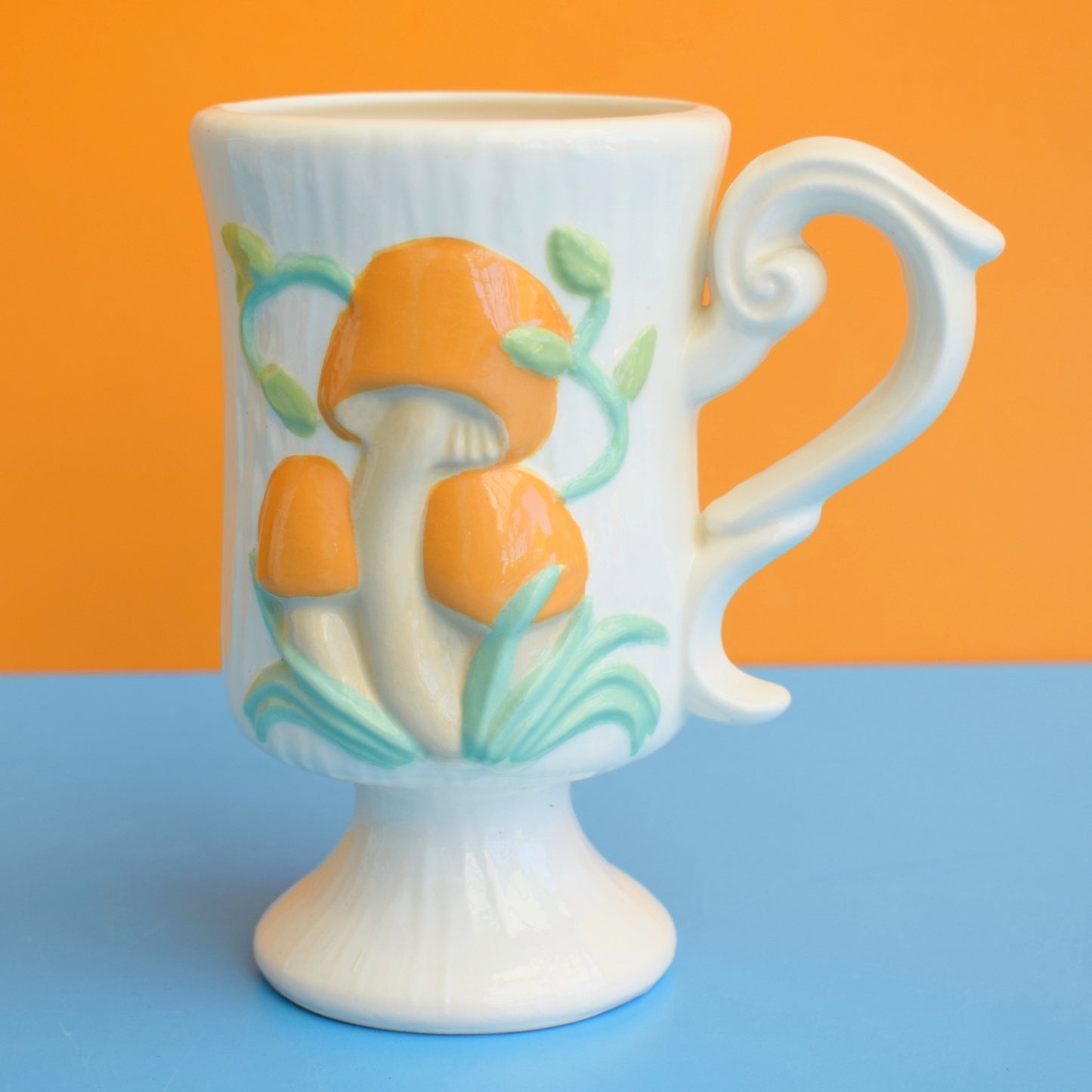 Vintage 1980s Toadstool Canister / Mugs - Golden - Arnels - American by Vintage