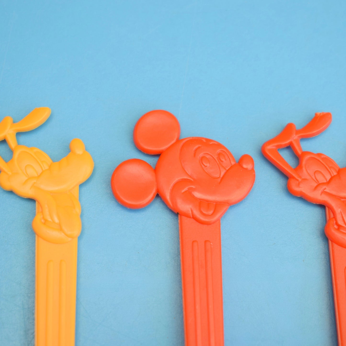 Vintage 1980s Plastic Disney Spoons - Disneyland/ Euro Disney x4
