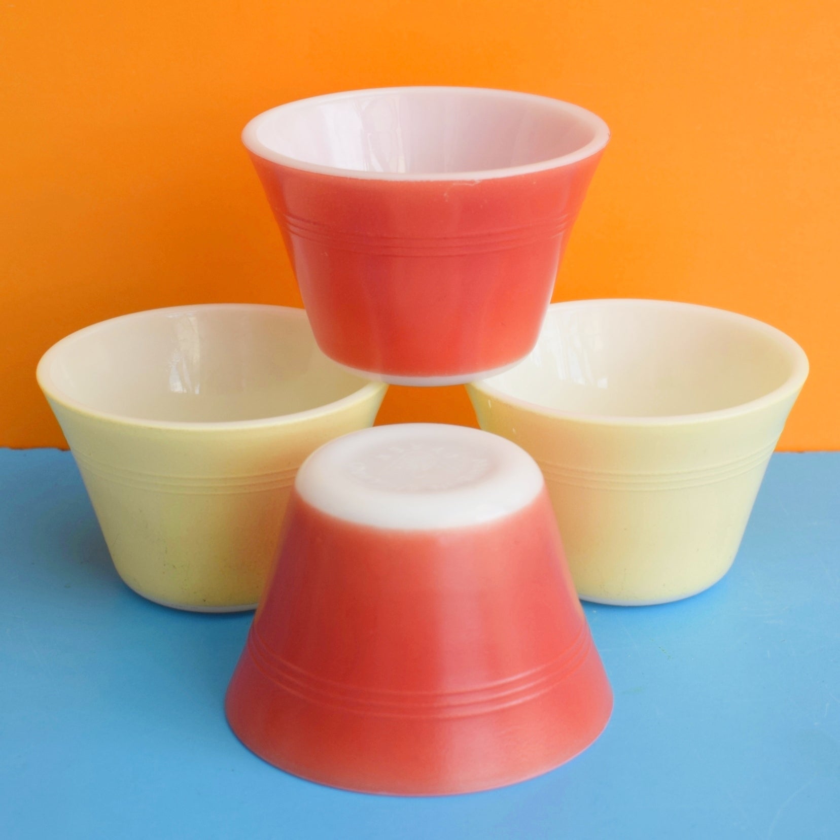 Vintage Pyrex Custard Cups - Lemon & Pale Pink by Vintage