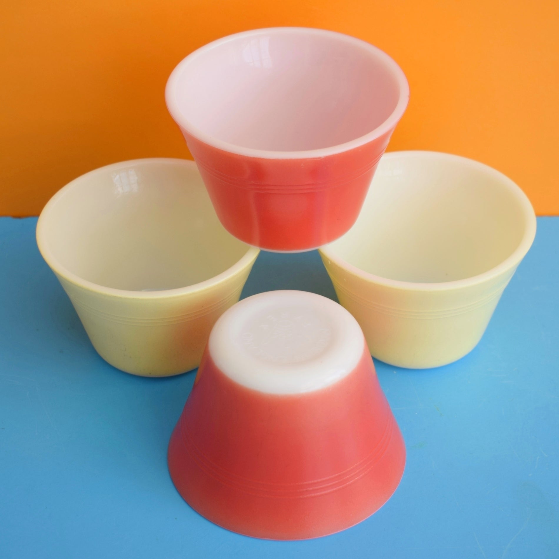 Vintage Pyrex Custard Cups - Lemon & Pale Pink by Vintage