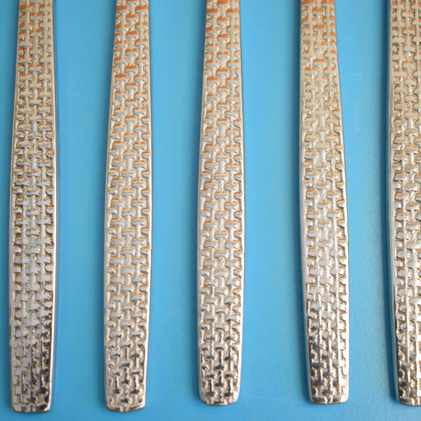 Vintage 1960s John Mason Knives - Sheffield - Woven Textured Handles