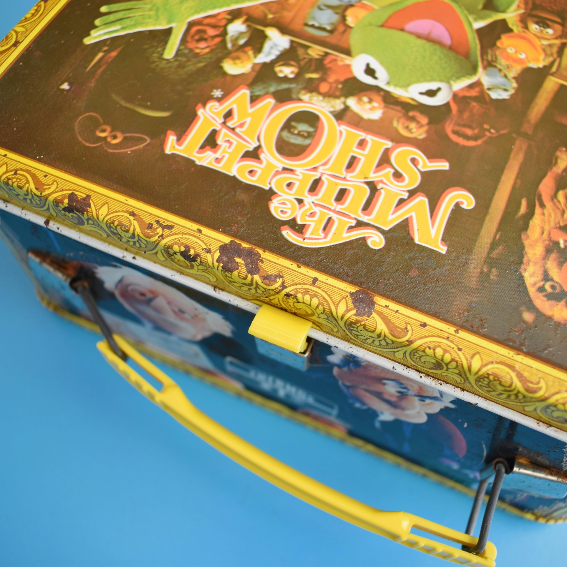 Vintage 1970s Tin Lunchbox - The Muppet Show by Pineapple Retro