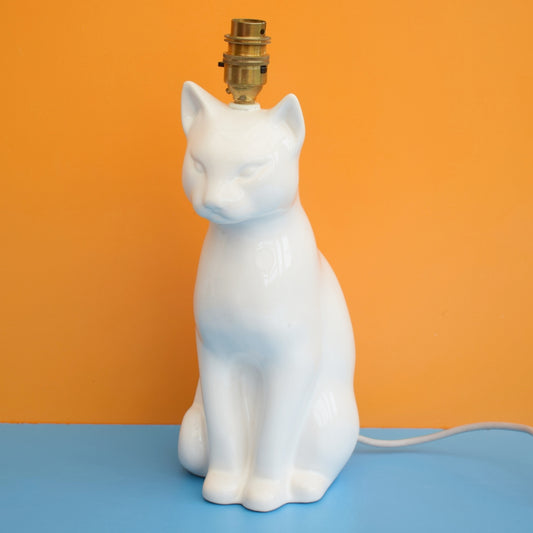 Vintage 1960s Ceramic Cat Lamp - White