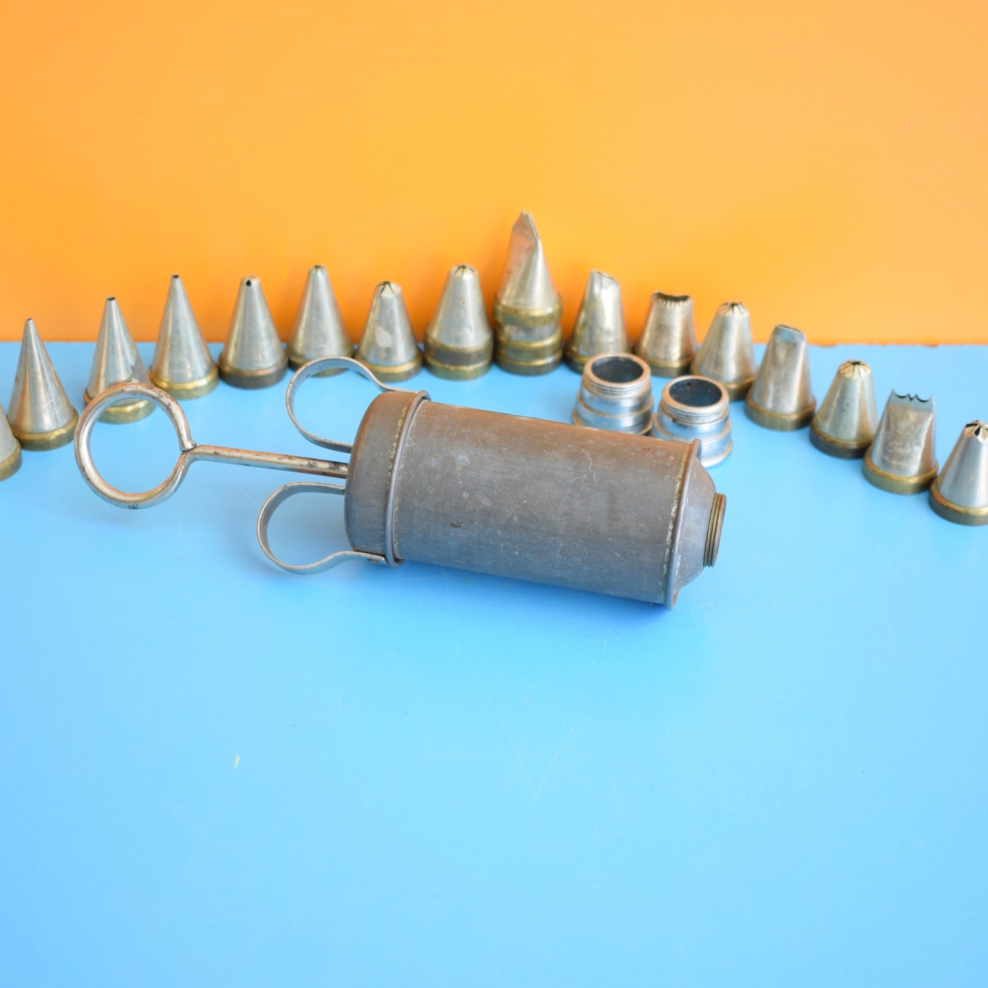 Vintage 1950s Metal Icing Syringe Nozzles Tala – Pineapple Retro