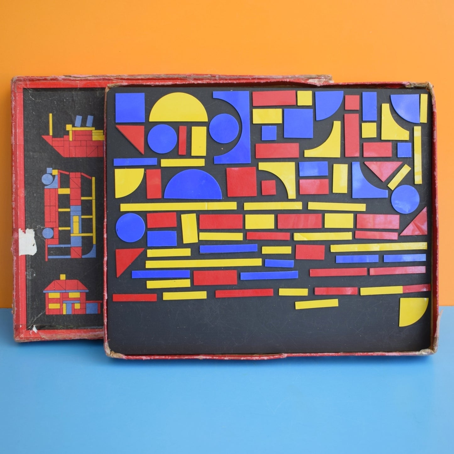 Vintage 1960s Spears Game - Magnetic Picture Set