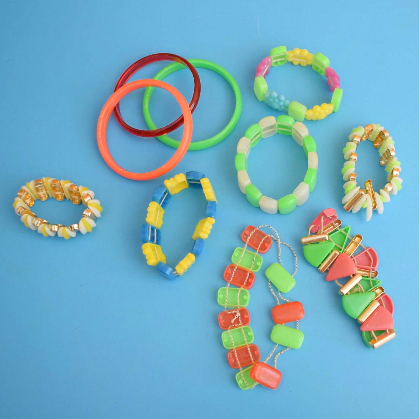 Vintage 1970s Fun Plastic Jewellery / Bits - Kids