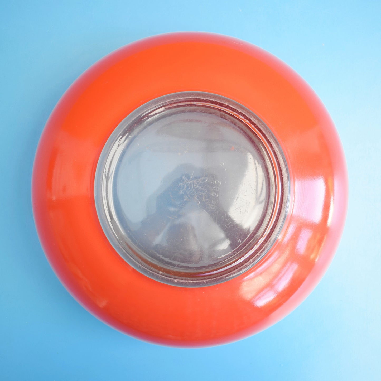 Vintage 1960s Pyrex Spray Ware Large Bowl - 4pt Red . by Vintage