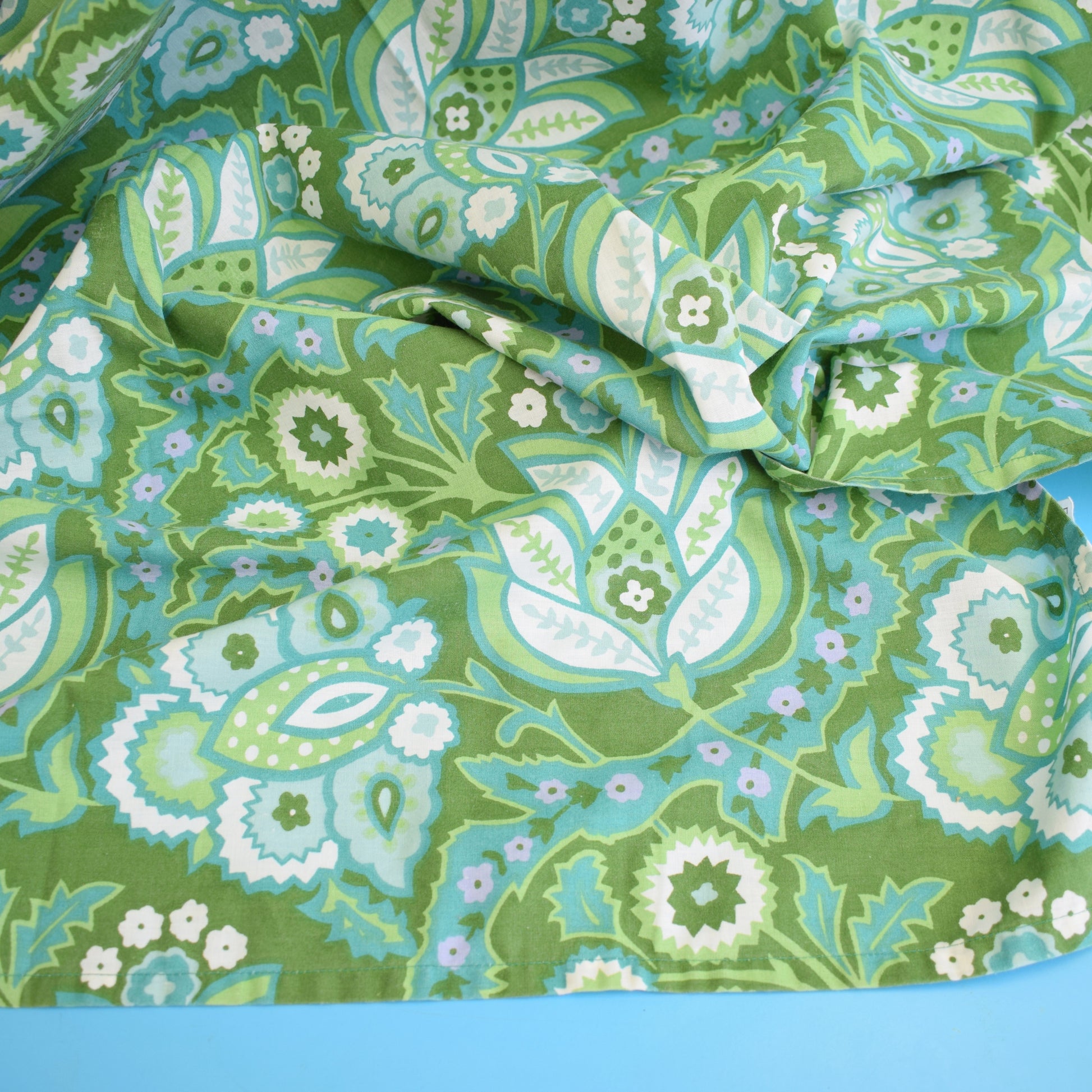 Vintage 1960s Flat Sheet / Fabric - Green - Jonelle by Vintage