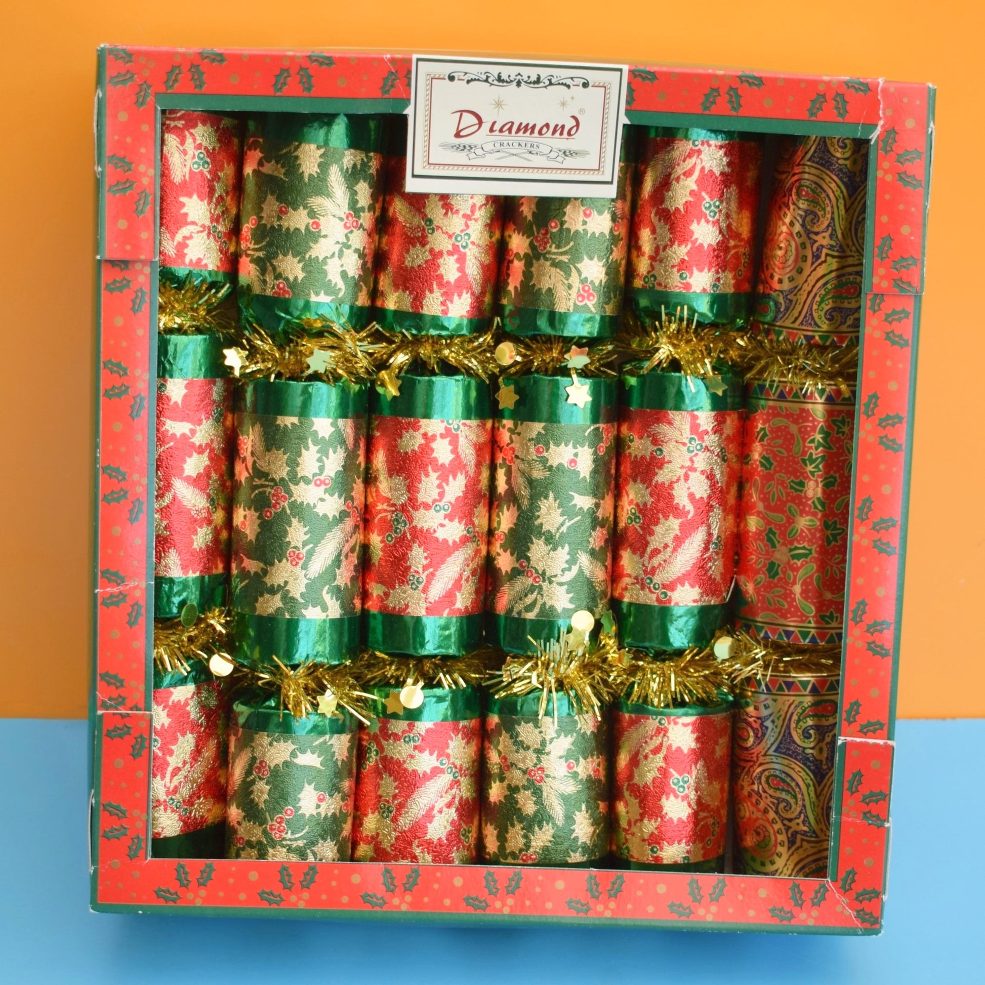 Vintage 1990s Christmas Crackers - Red & Green (Boxed) x6 by Pineapple Retro
