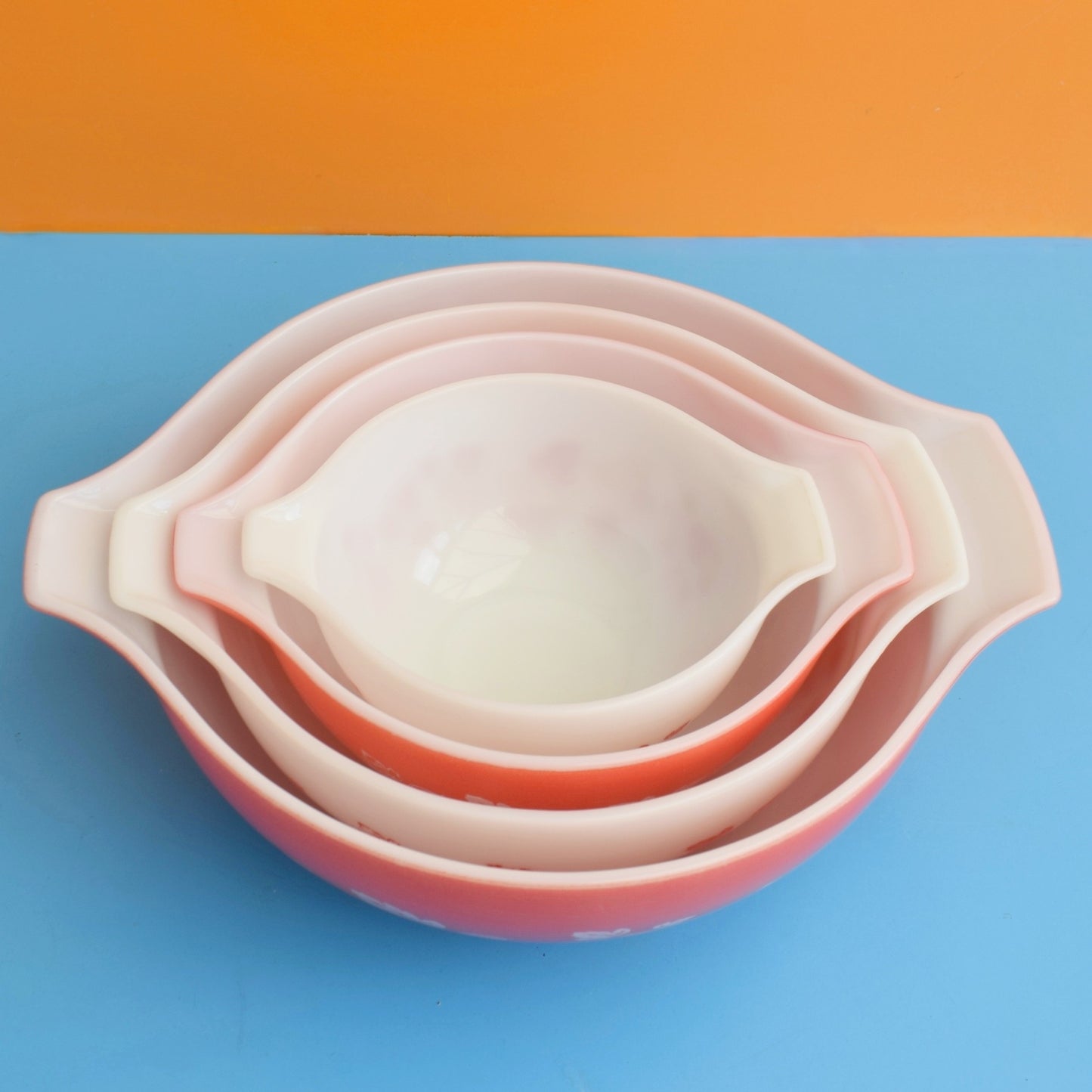 Vintage 1960s Pyrex Mixing Bowl Set - Gooseberry - Coral Pink/ Red