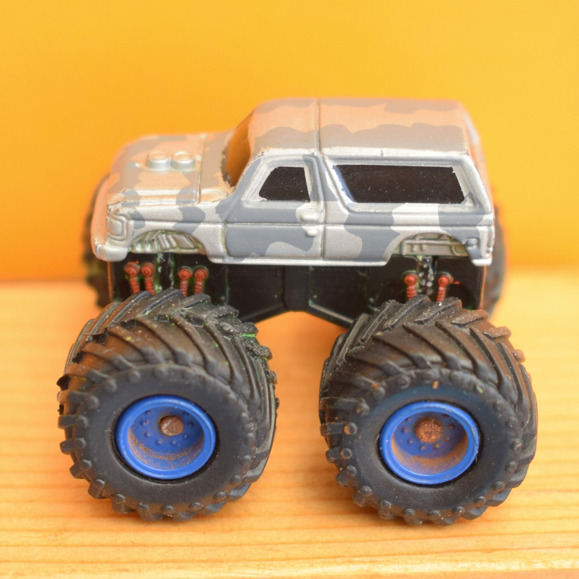 Vintage 1990s Matchbox Micro Machines / Mini Cars by Pineapple Retro