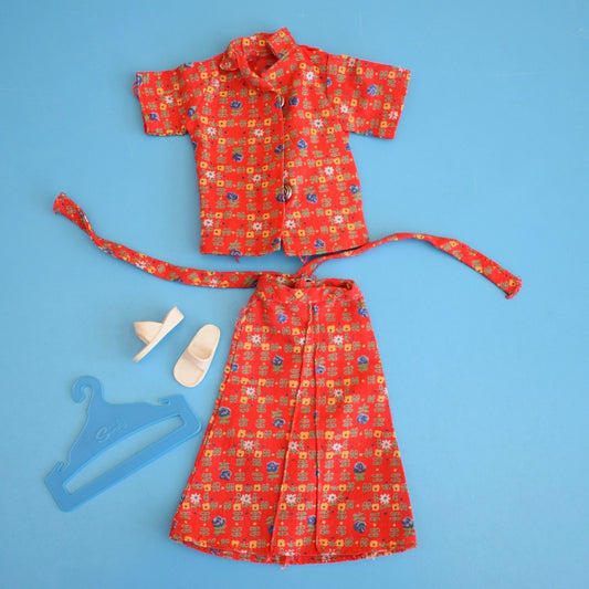Vintage 1980s Sindy Summer Suit Set