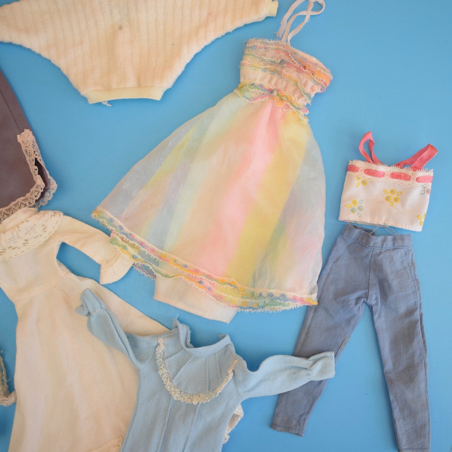 Vintage 1970s/ 80s Sindy Mixed Lot - Pastels