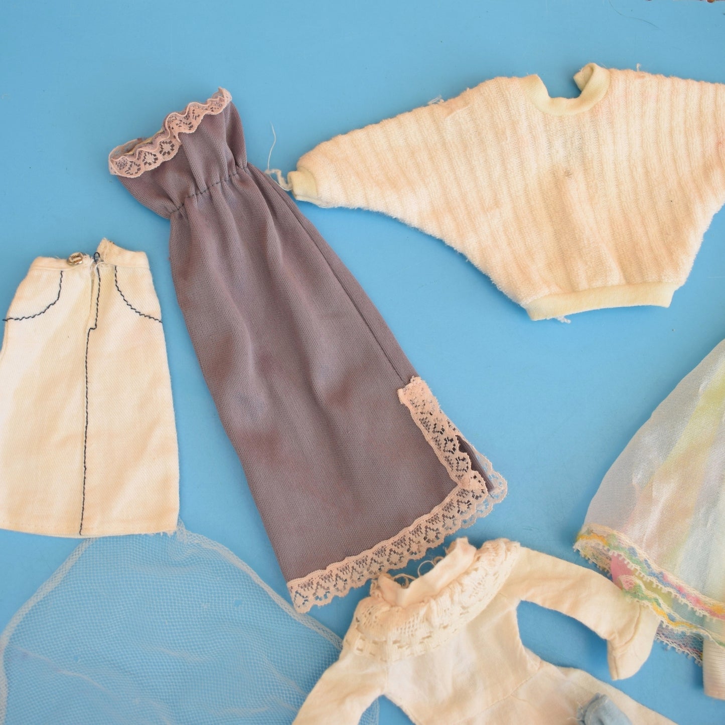 Vintage 1970s/ 80s Sindy Mixed Lot - Pastels