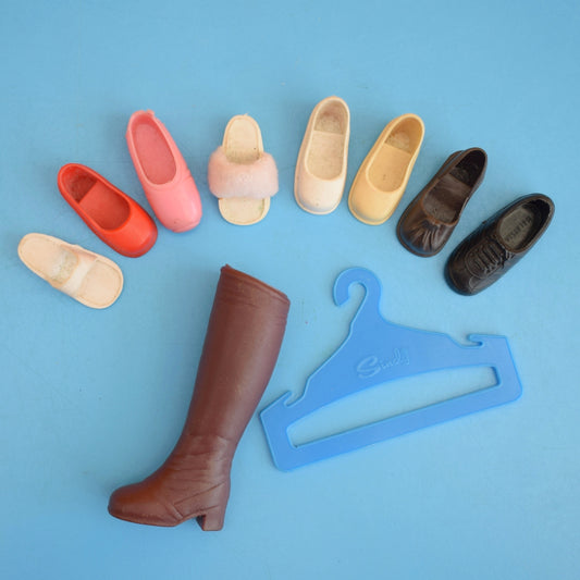 Vintage 1980s Sindy Spare Odd Shoes/ Boot - Collectors