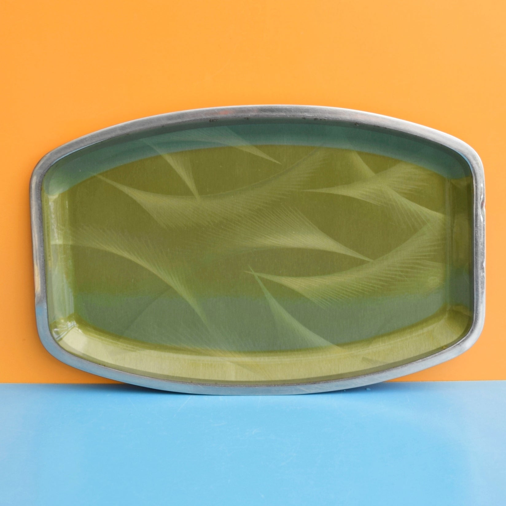Vintage 1950s Feather Enamel Tray - Cathrineholm of Norway - Olive Green by Vintage