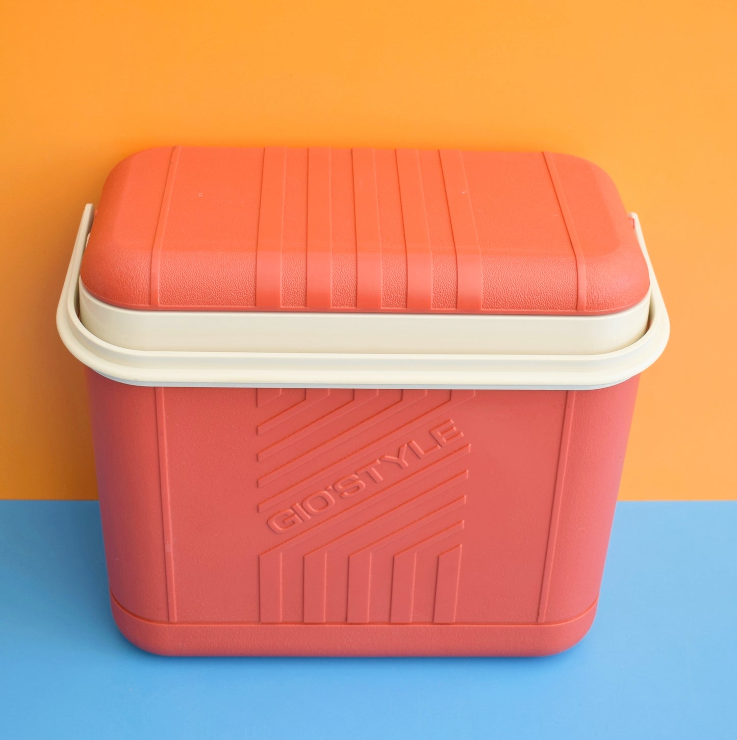 Vintage 1970s Hard Cool box - Blood Orange by Vintage