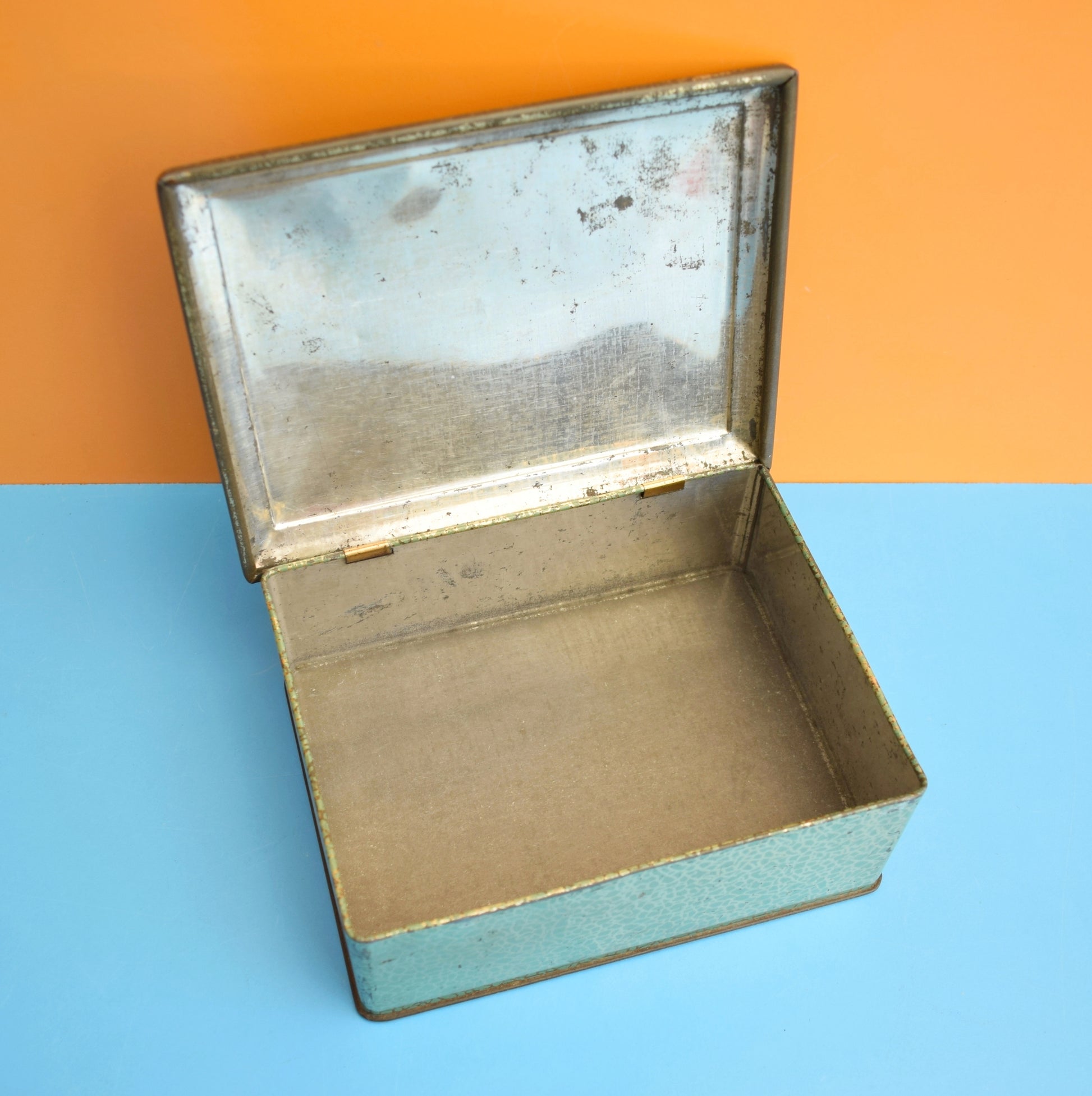 Vintage 1950s Flying Duck Tin - Great Storage by Vintage