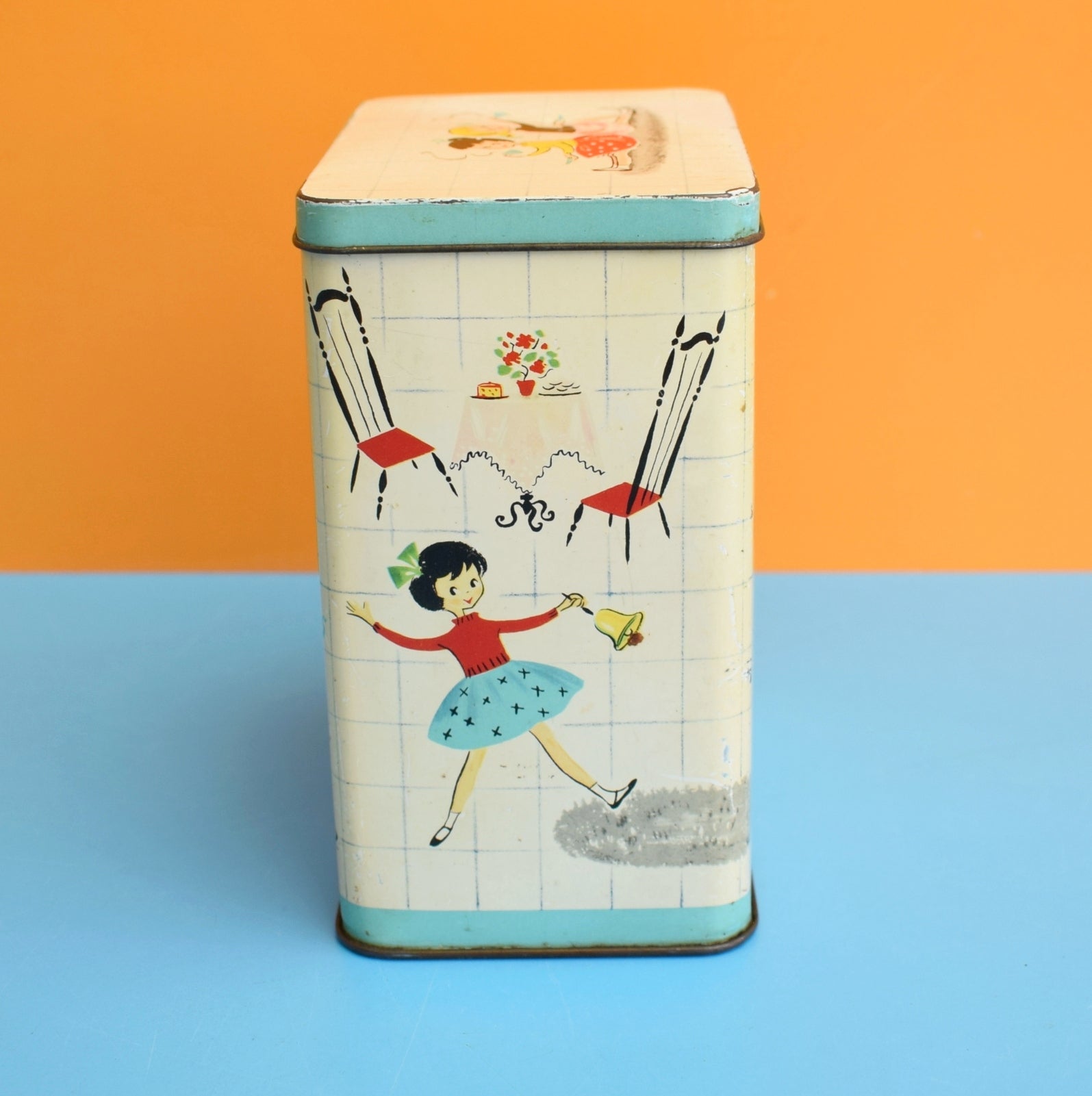 Vintage 1950s Coffee Tin - Great Storage - Girls Graphics by Vintage