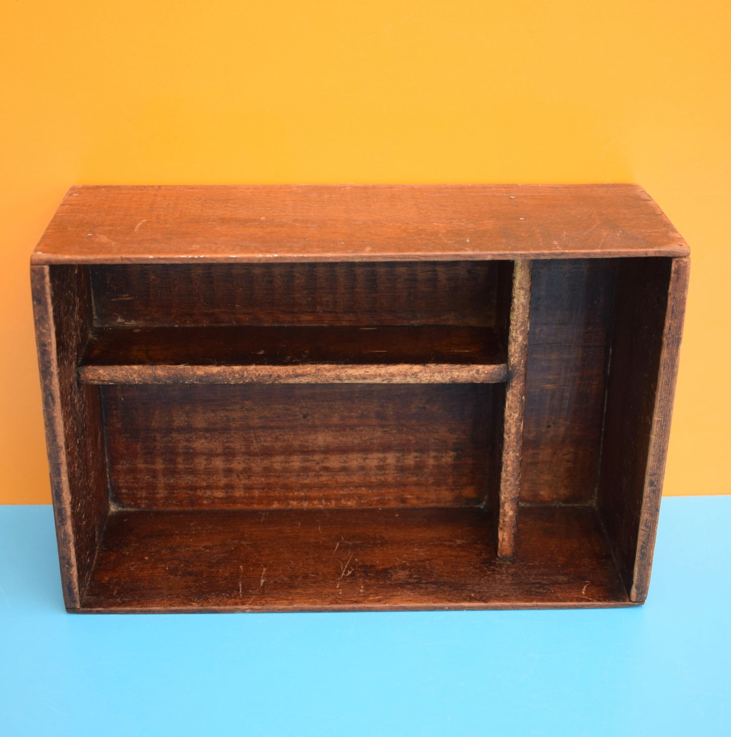 Vintage 1950s Wooden Display Shelf / Cutlery Tray - Dark Wood by Vintage