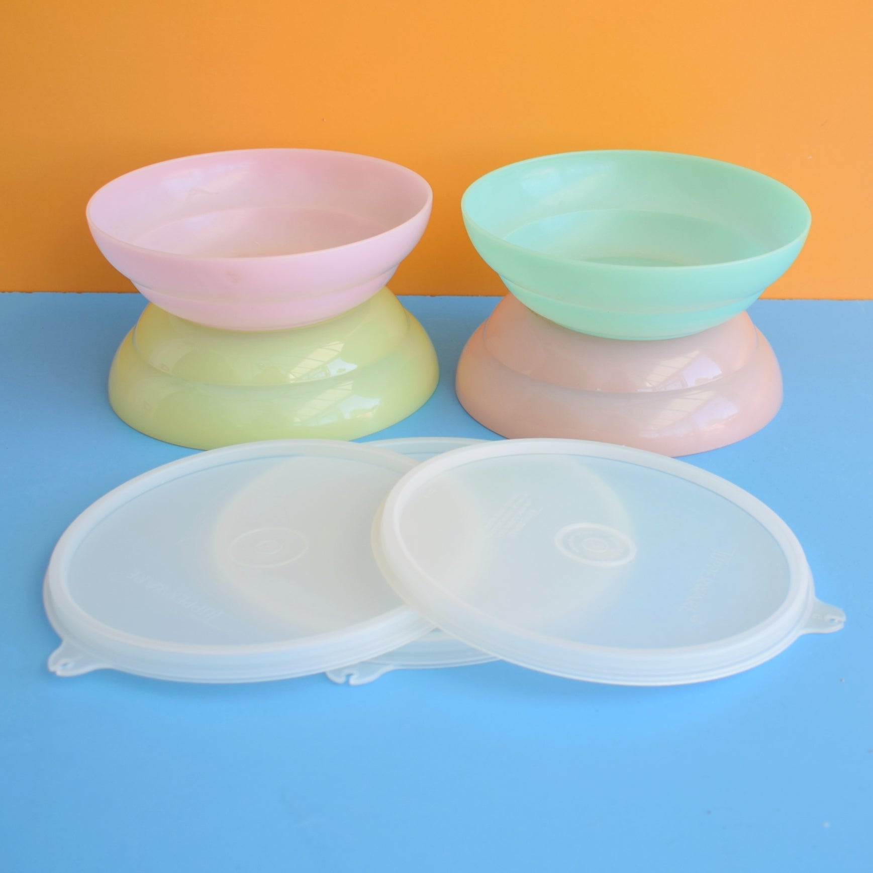 Vintage 1960s Tupperware Bowls- Pastel x4 – Pineapple Retro