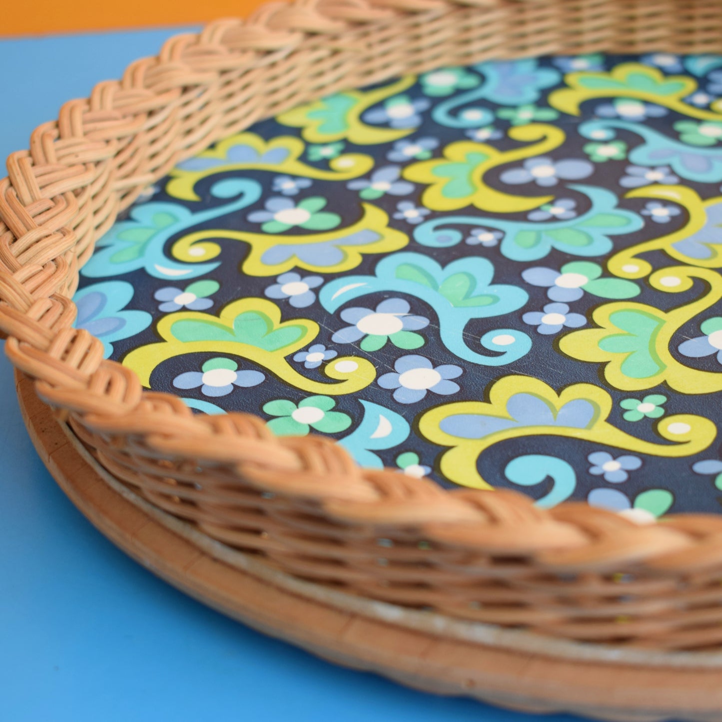 Vintage 1960s Round Wicker Tray - Flower Blue Green