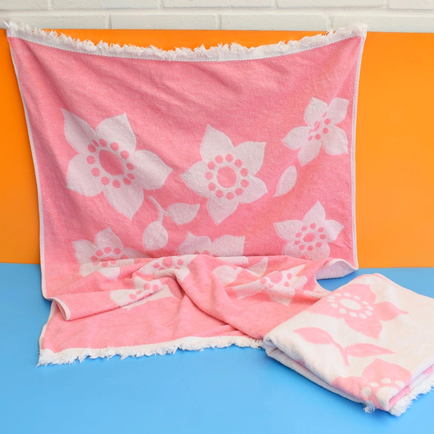 Vintage 1970s Cotton Bath Towel - Pink Flowers (2 Available)