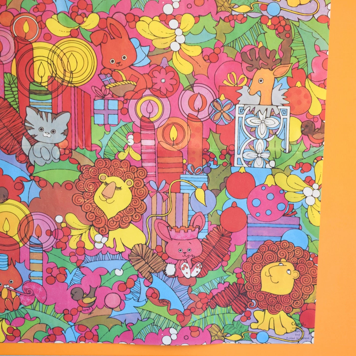 Vintage 1970s Christmas Wrapping Paper - Psychedelic Pattern by Pineapple Retro