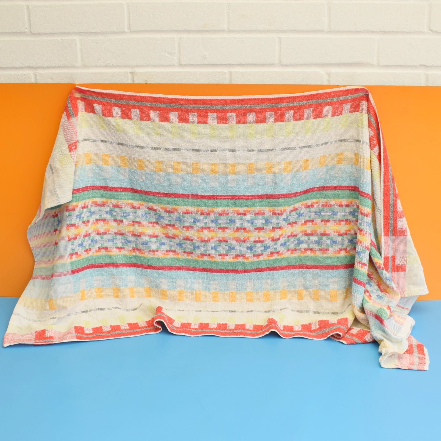 Vintage 1960s Cotton Bath Towel - Checks