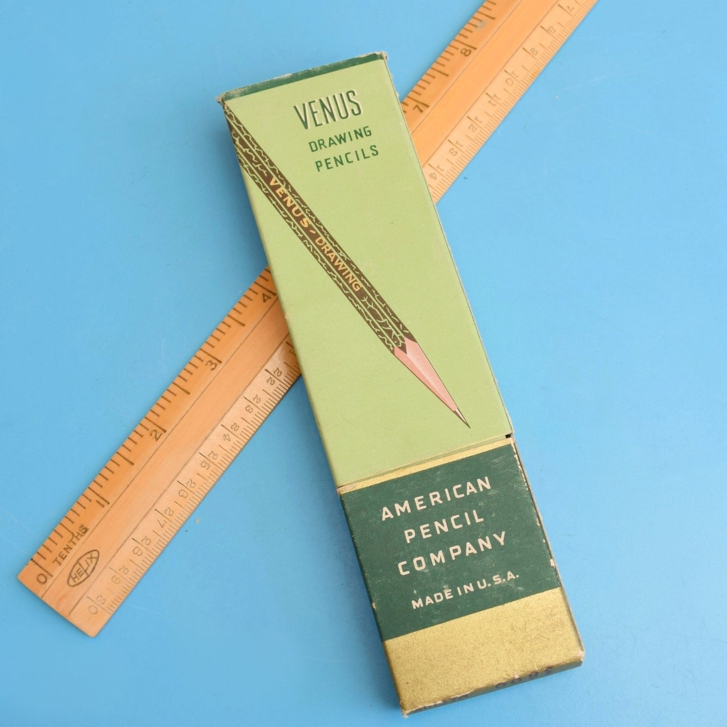 Vintage 1960s Venus Drawing Pencils / Wooden Ruler - Stationary