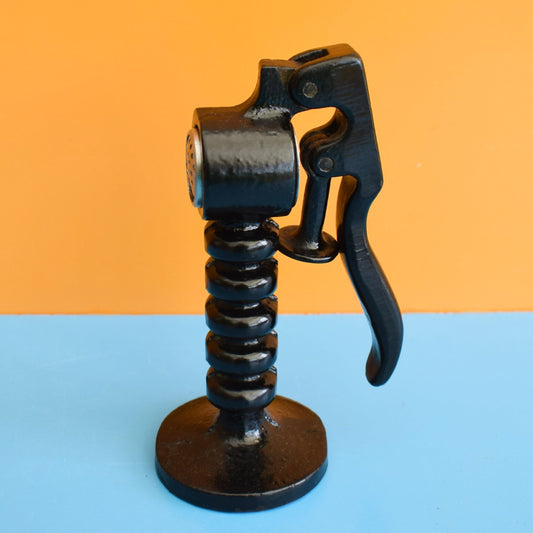 Vintage 1990s Garlic Press - Victor - Black