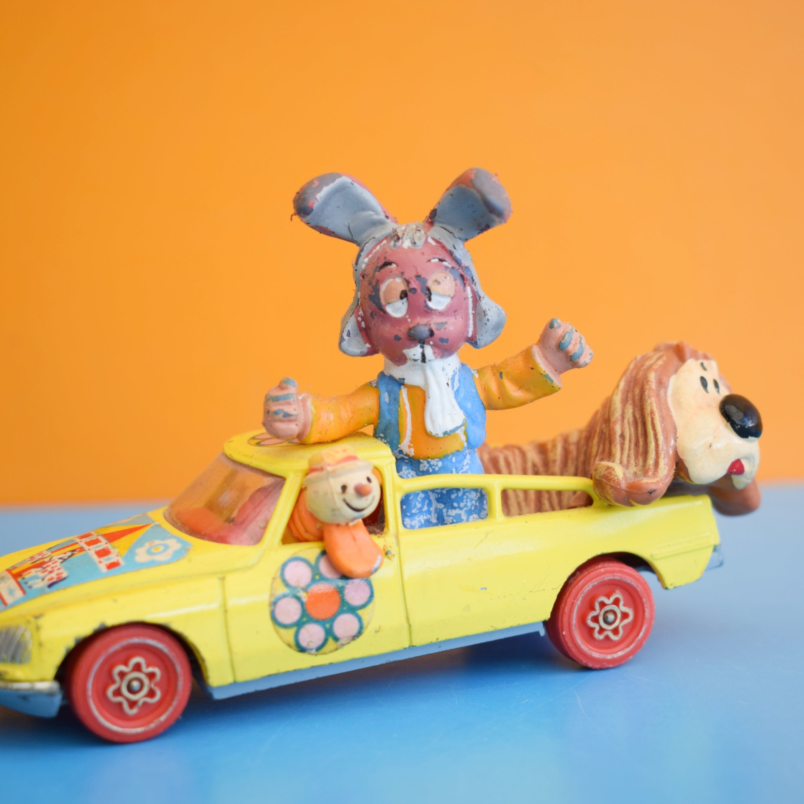 Vintage 1970s Corgi Magic Roundabout Citron Car – Pineapple Retro