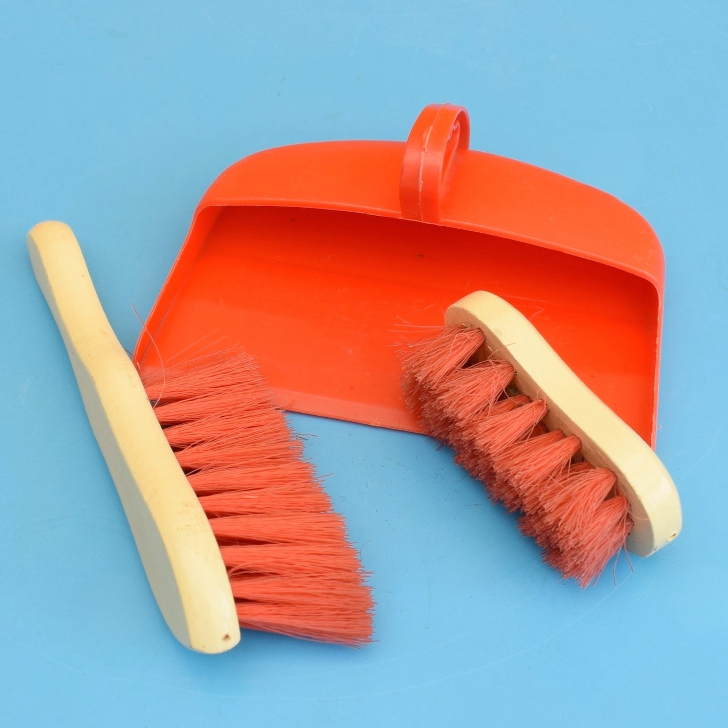 Vintage 1970s Kids Cleaning Set - Dustpan & Brushes
