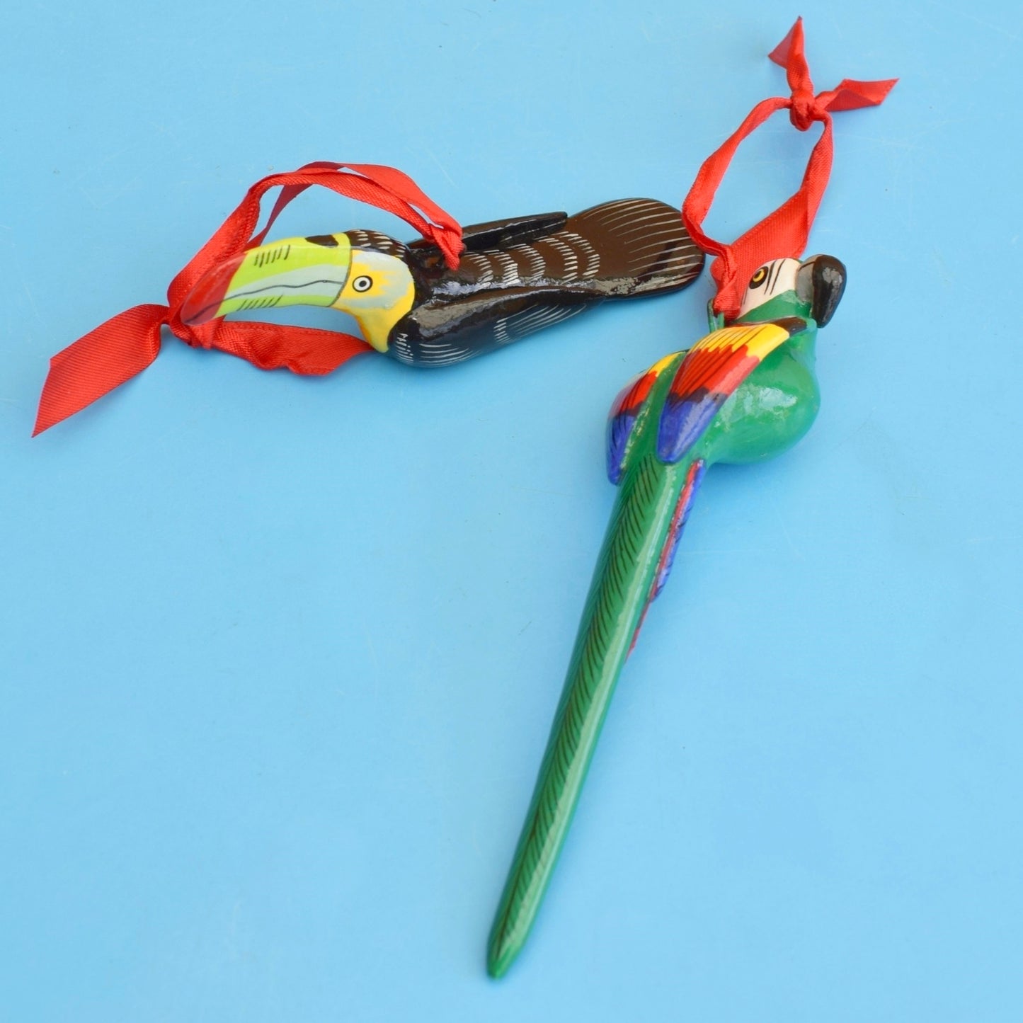 Vintage 1970s Wooden /Cay? Hand Painted Birds - Parrot / Toucan