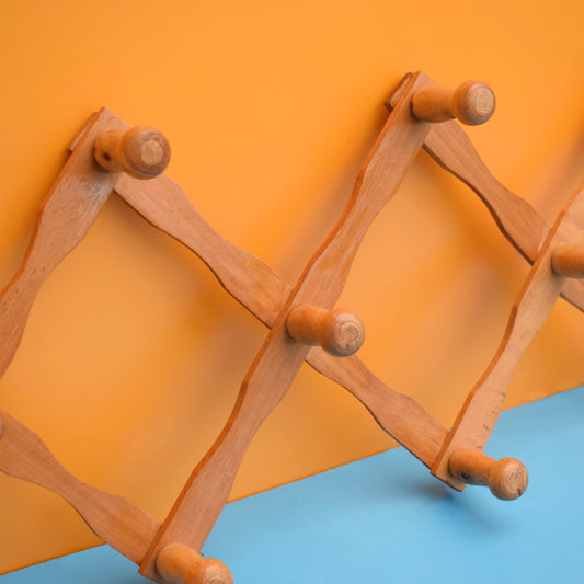 Vintage 1970s Expanding Wooden Accordion Coat Hooks