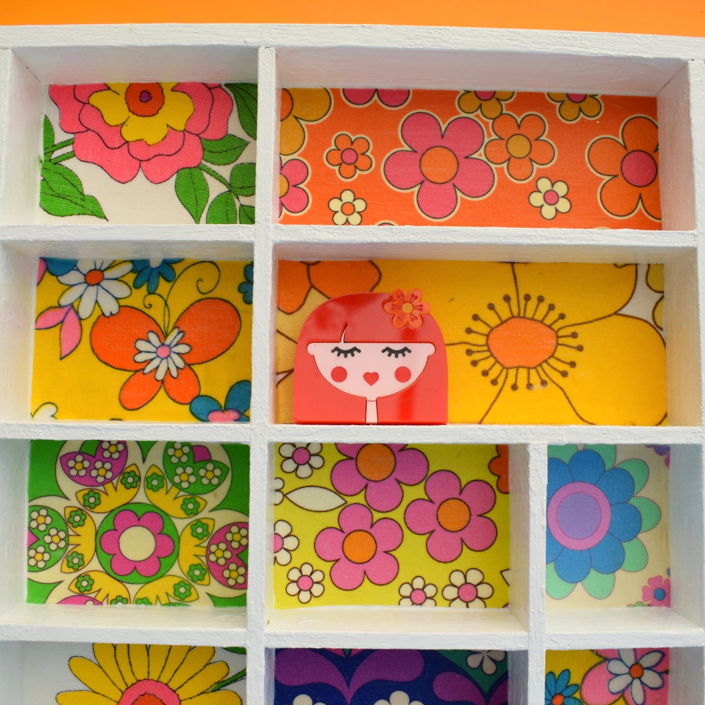 Vintage Retro Larger Wooden Display Unit - Wallpapered - Alice Apple