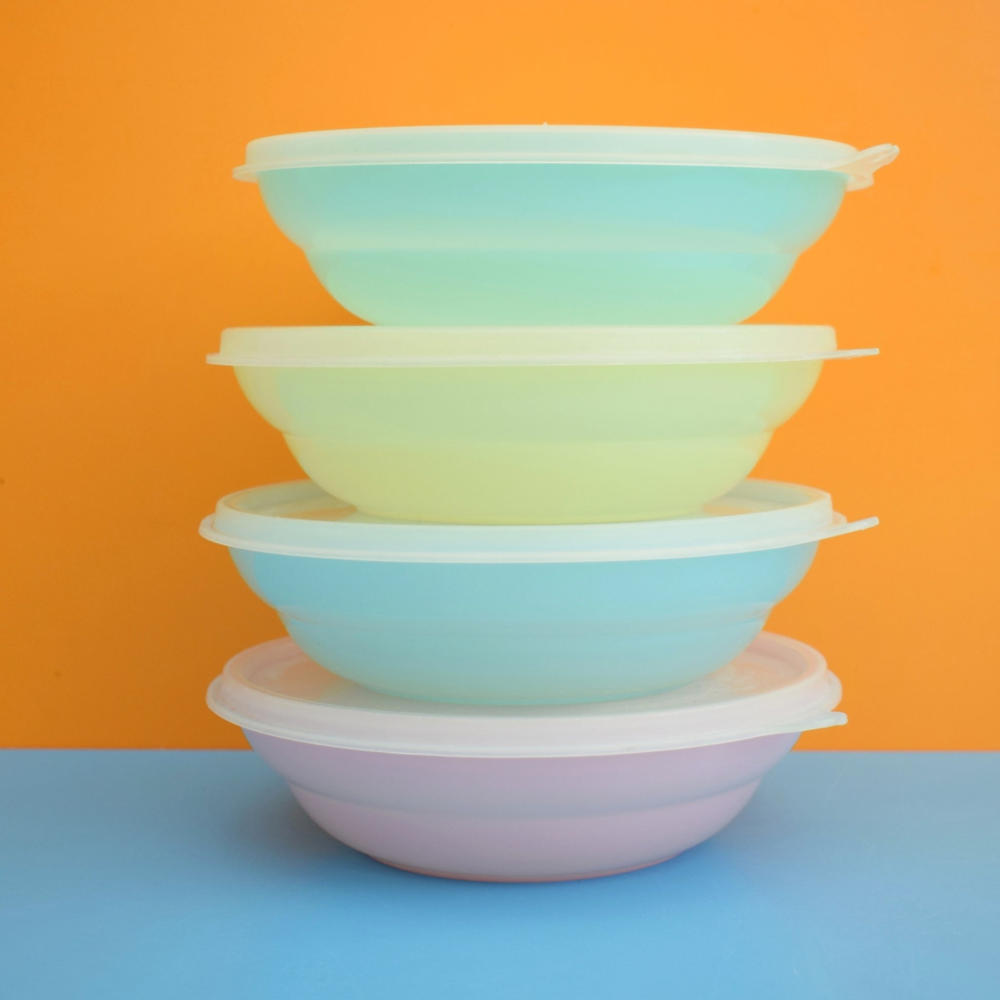 Vintage 1960s Plastic Tupperware Lidded Containers - Pastel Colours . by Pineapple Retro