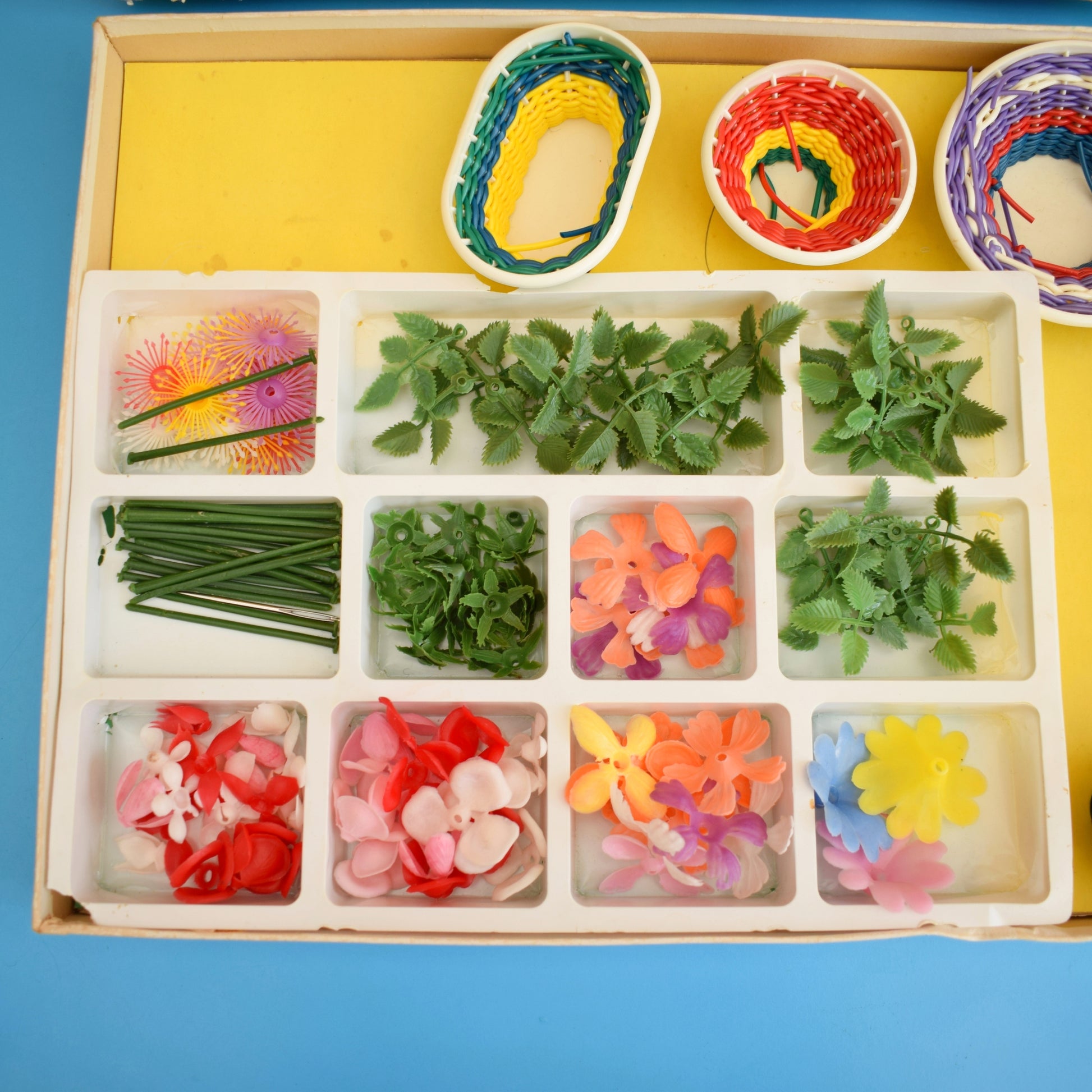 Vintage 1960s Plastic Flower Baskets Kit / Plastic Flower Kit by Pineapple Retro