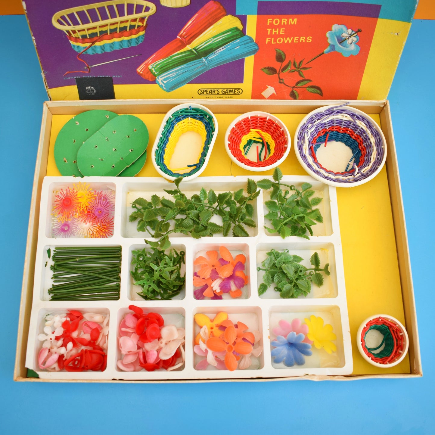 Vintage 1960s Plastic Flower Baskets Kit / Plastic Flower Kit by Pineapple Retro