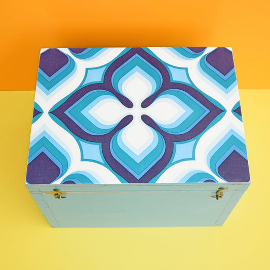 Vintage 1960s Sewing / Hobby Box - Turq Geo